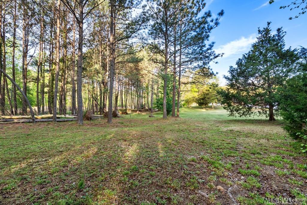 1118 Mapleton Street Property Photo 8
