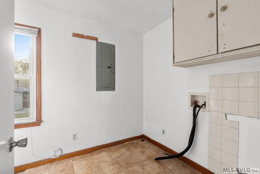 1118 Mapleton Street Property Photo 33