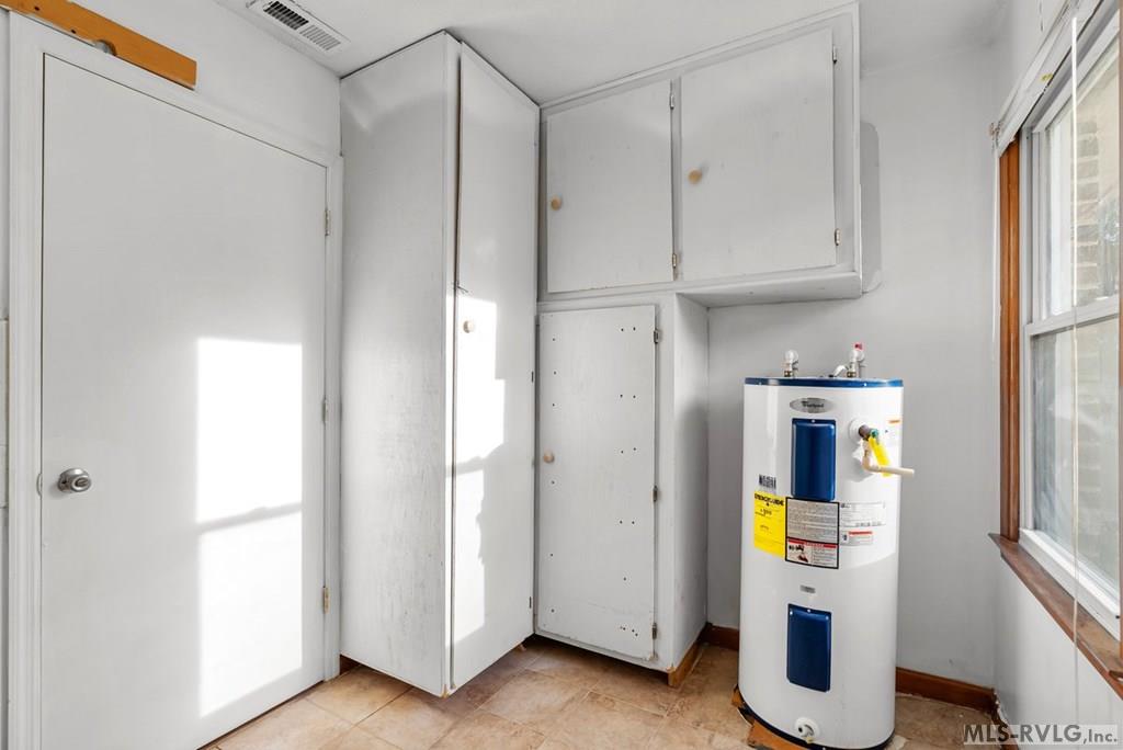 1118 Mapleton Street Property Photo 34