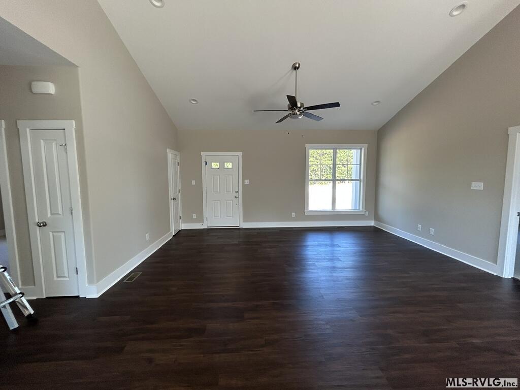 1204 Lloyds Mill Rd Property Photo 5