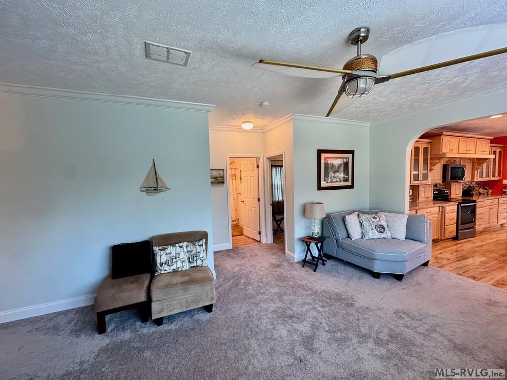 285 Brady Way Property Photo 15