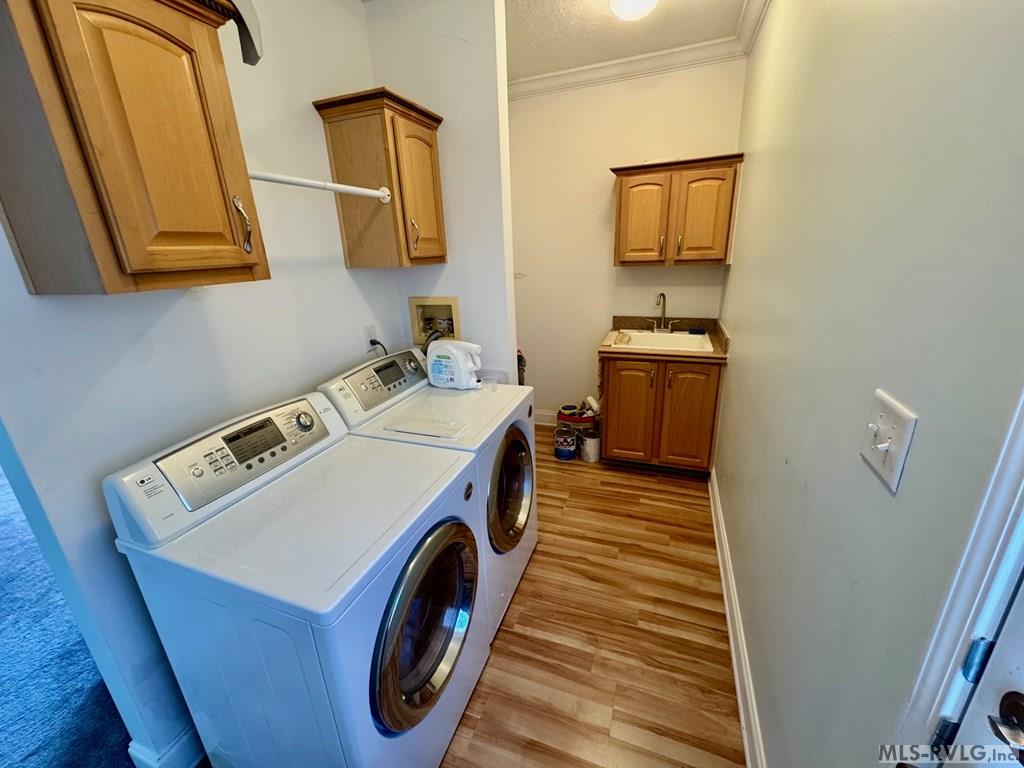 285 Brady Way Property Photo 16