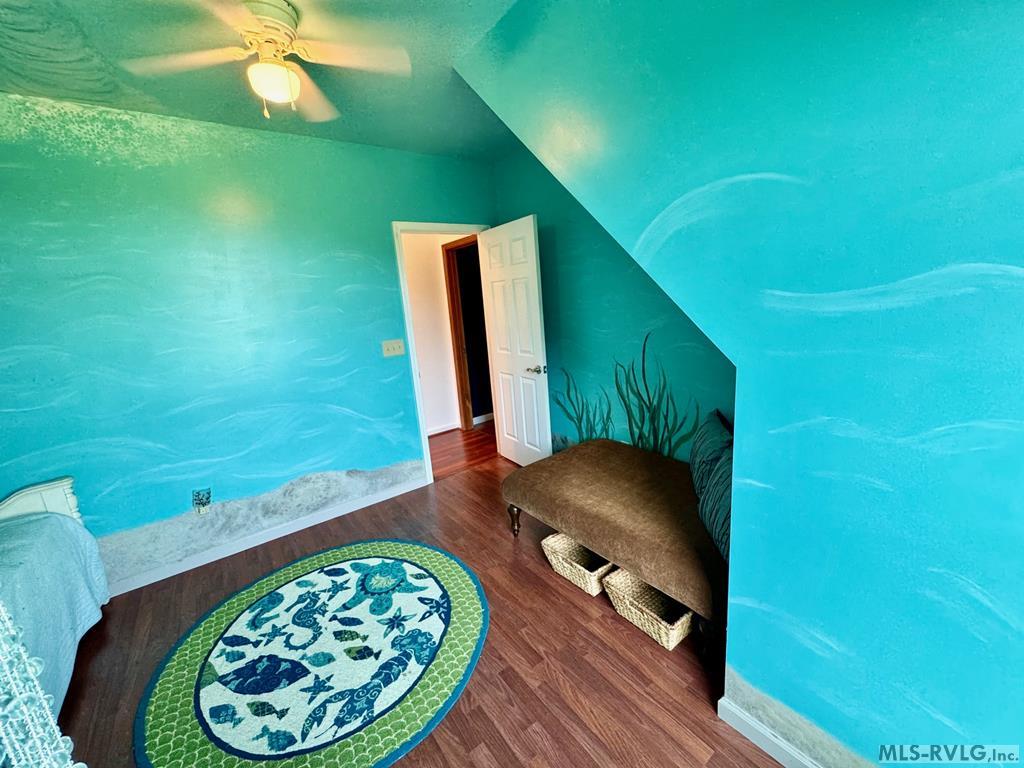 285 Brady Way Property Photo 33