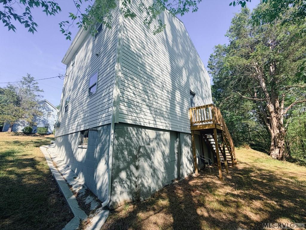 318 6th Ave. Property Photo 13