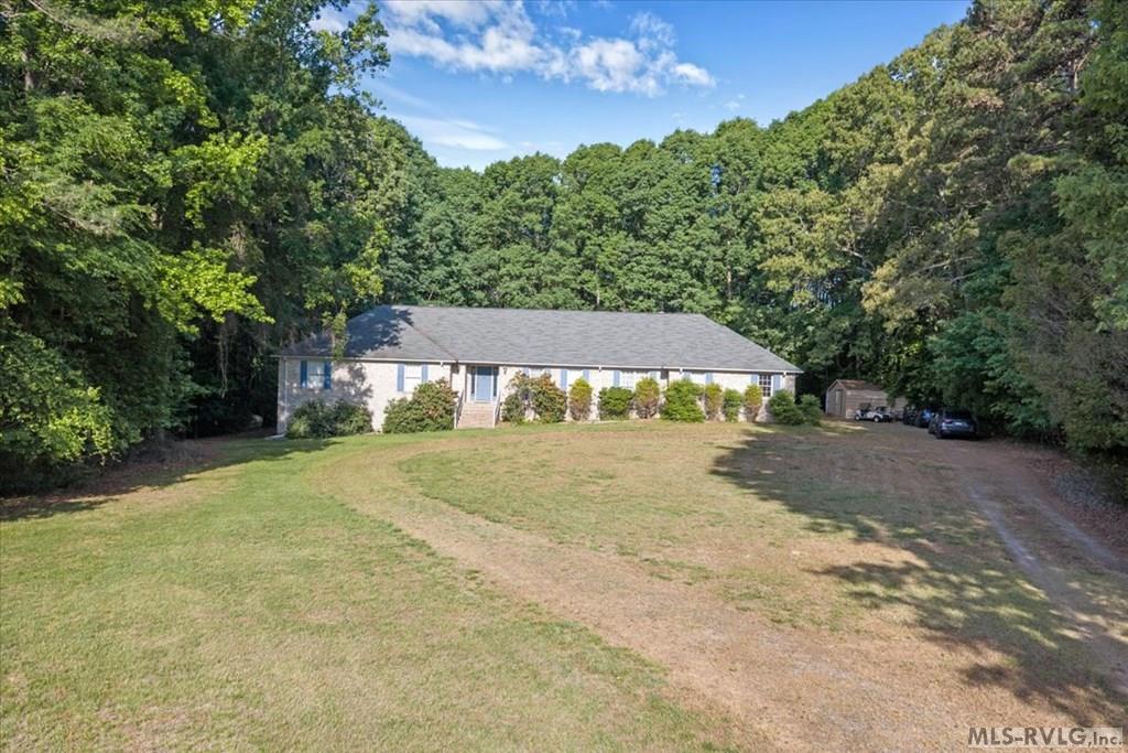 350 Flat Rock Rd Property Photo 13