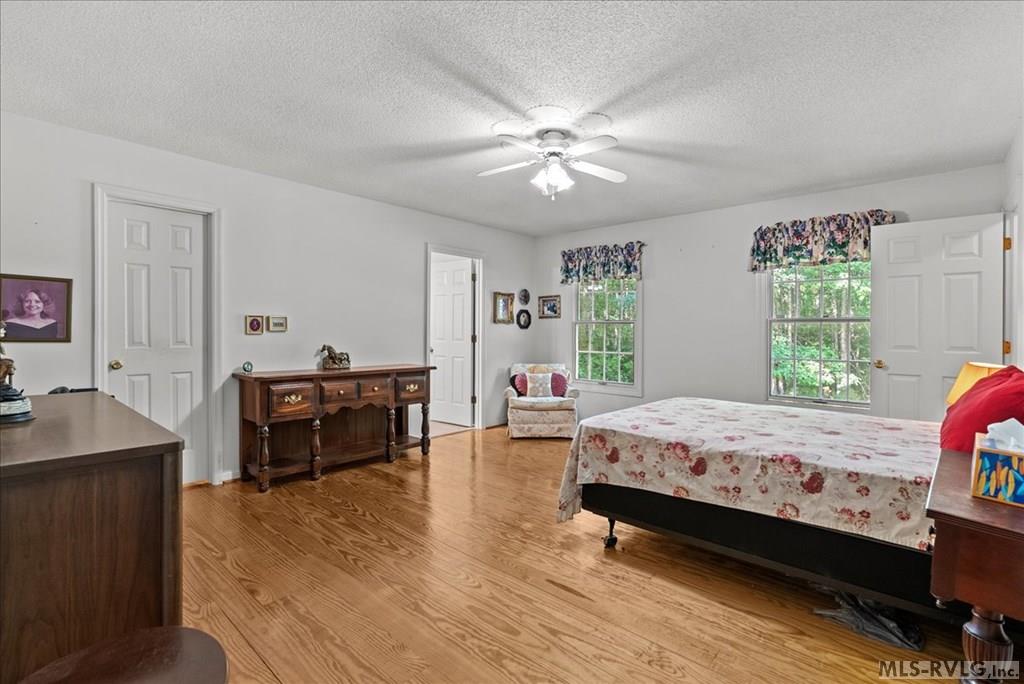 350 Flat Rock Rd Property Photo 32