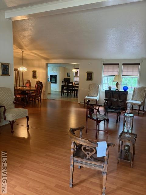 4190 Old Indian Rd Property Photo 6