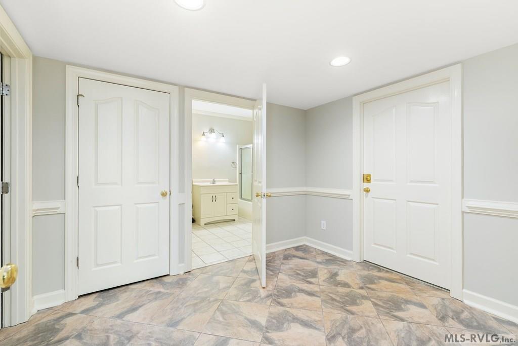 210 N Robinson Drive Property Photo 47