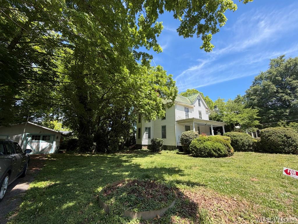 1410 10th St Property Photo 5