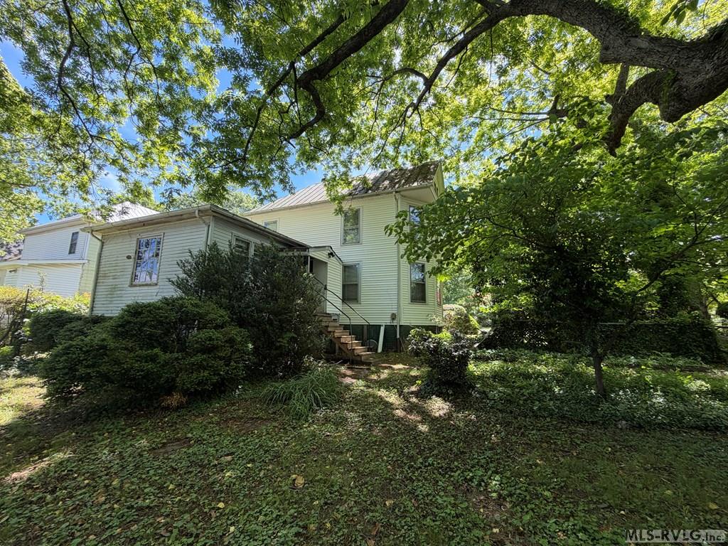 1410 10th St Property Photo 8