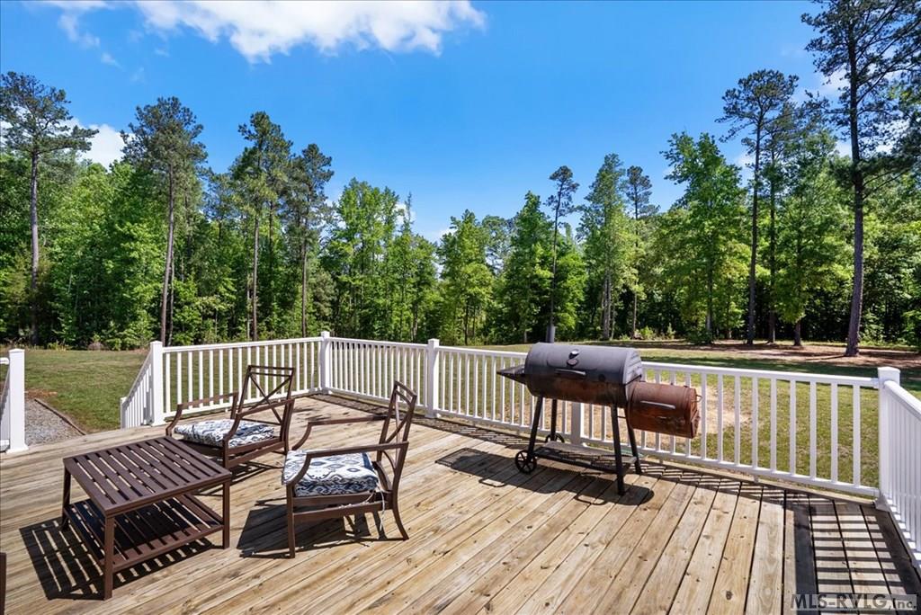 523 Three Flags Dr. Property Photo 28