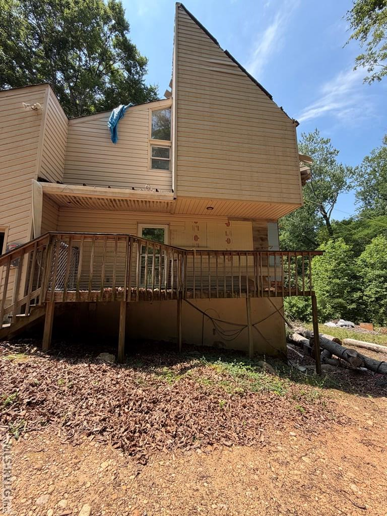 214 Riverside Trail Property Photo 12