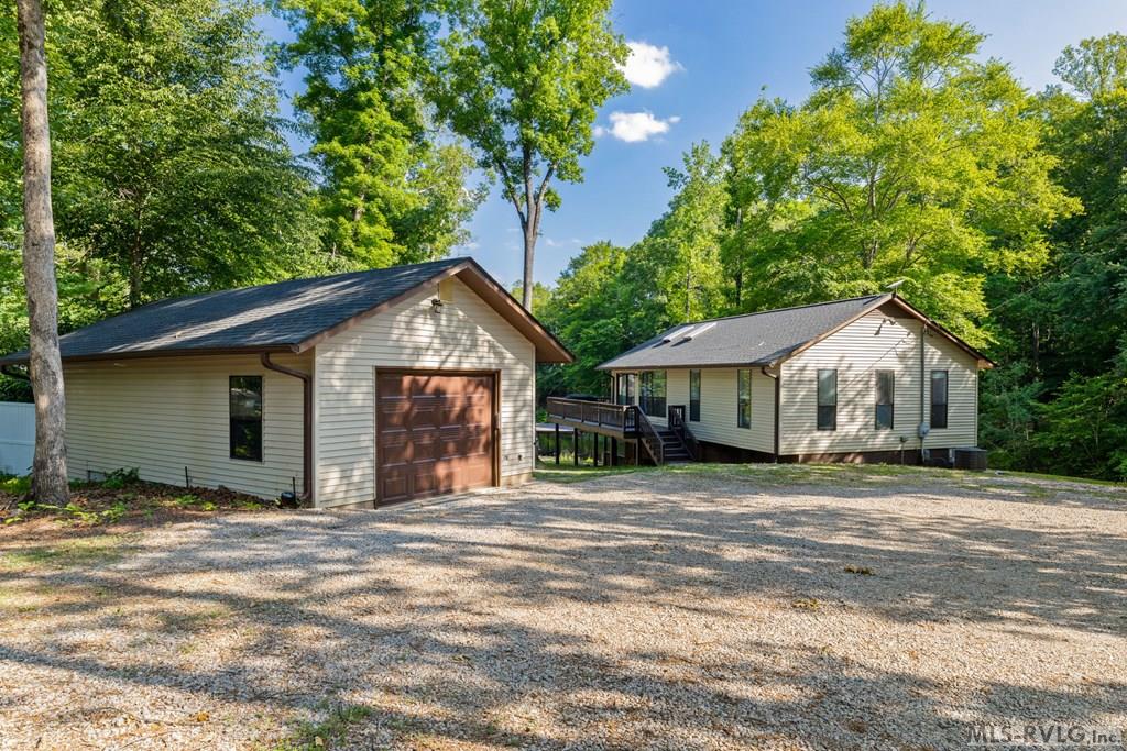 106 Bass Ct. Property Photo 54