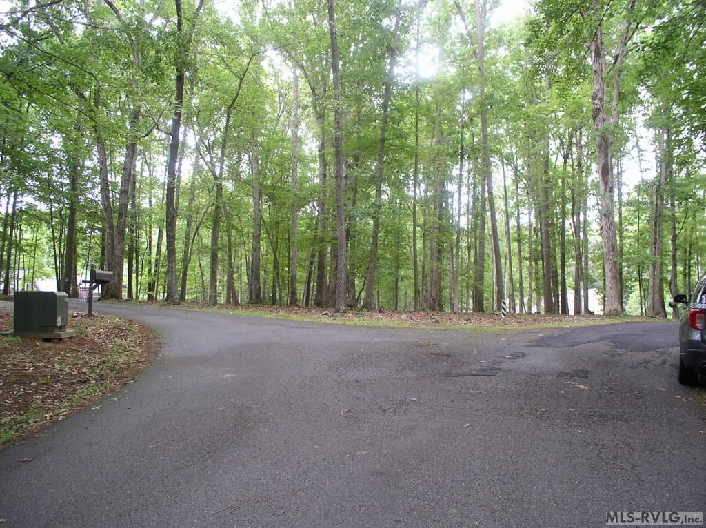 105 Oak Run Property Photo 10