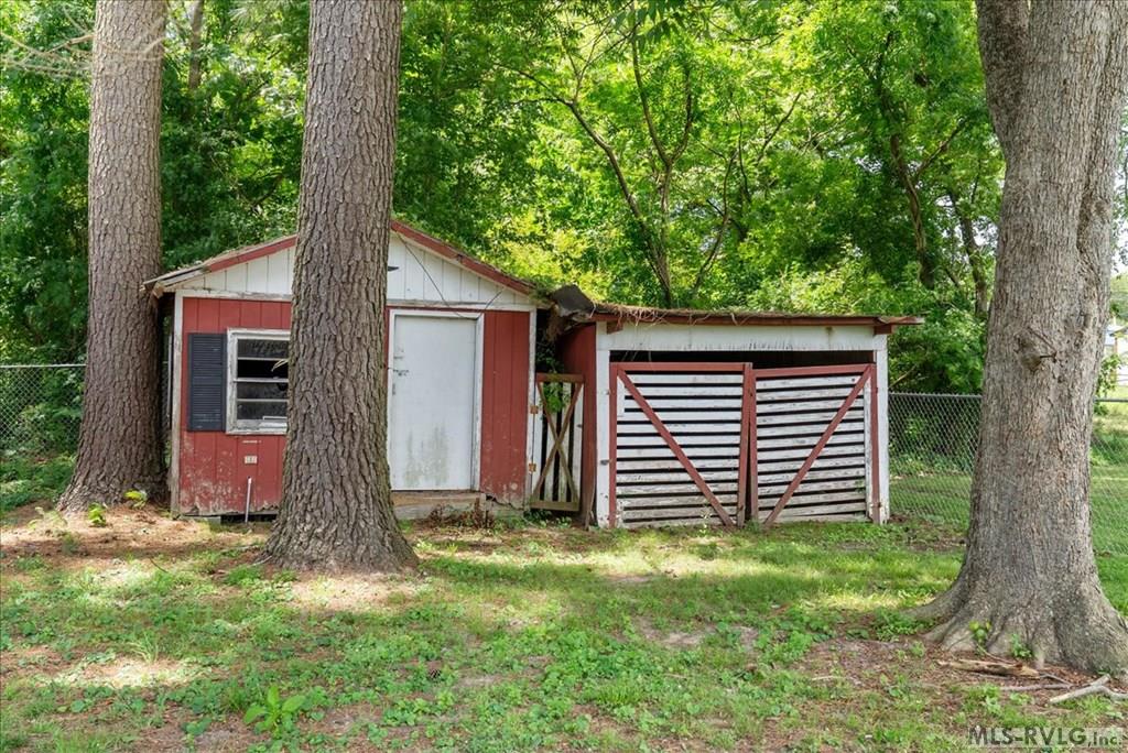 111 S Sycamore Street Property Photo 9