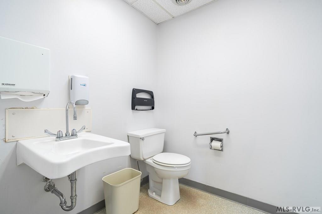 416 Durant St Property Photo 27