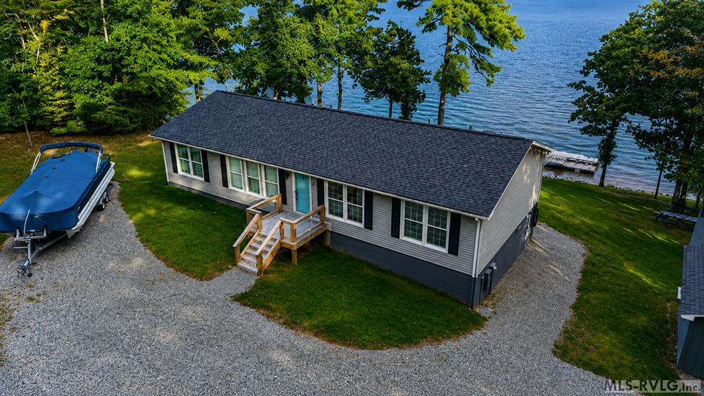 216 Lakeside Dr. Property Photo 1