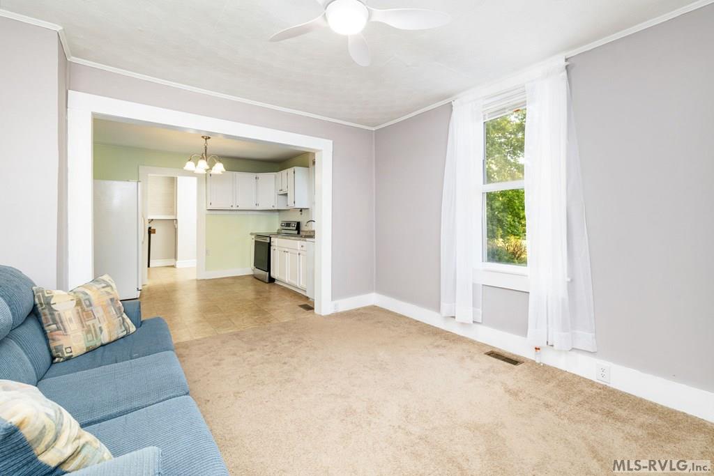 121 Macon Embro Rd Property Photo 5