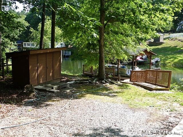 124 Windy Pointe Circle Property Photo 5