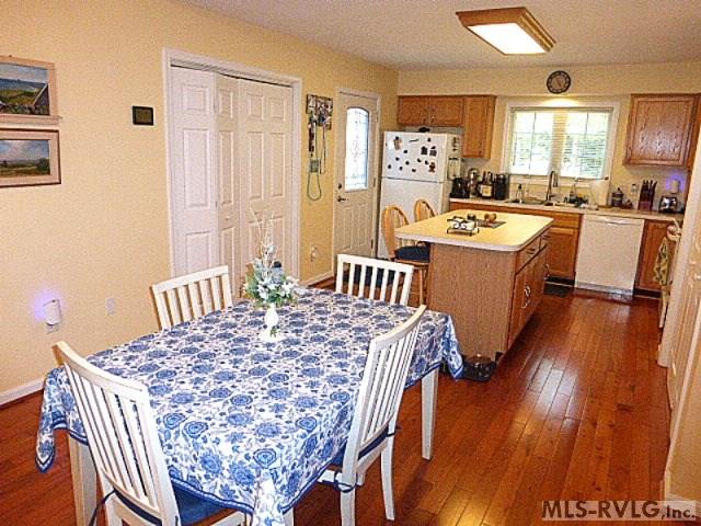 124 Windy Pointe Circle Property Photo 16