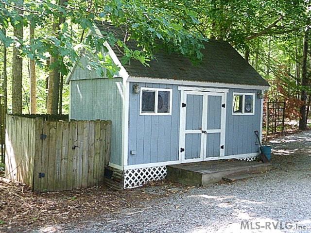 124 Windy Pointe Circle Property Photo 23