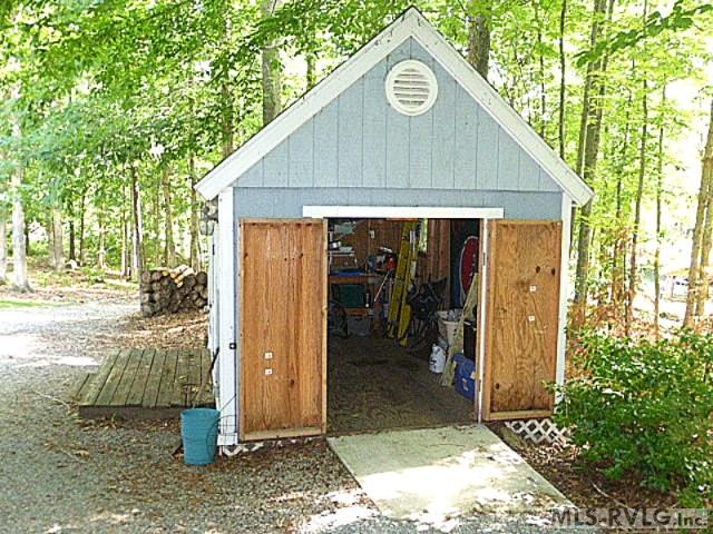 124 Windy Pointe Circle Property Photo 24