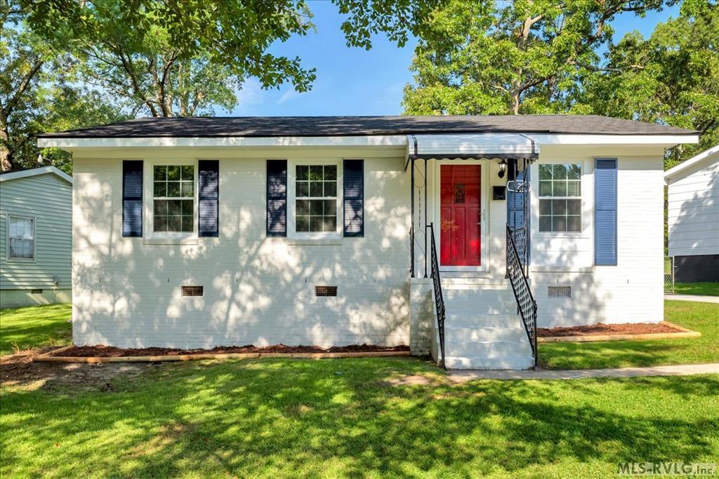 120 Southgate Drive Property Photo 1