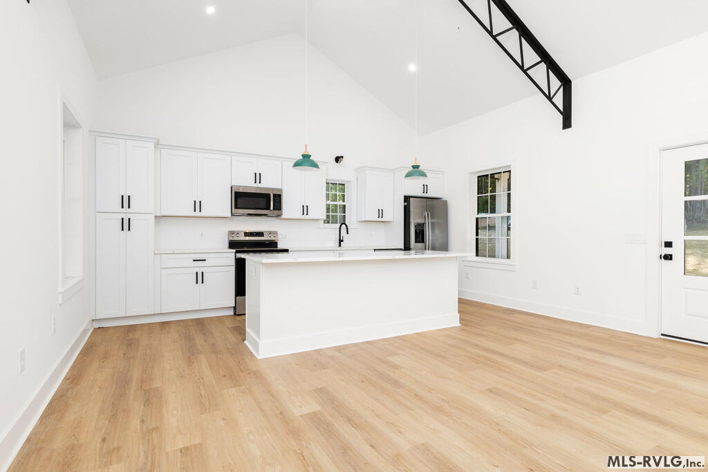 162 Marina Road Property Photo 17