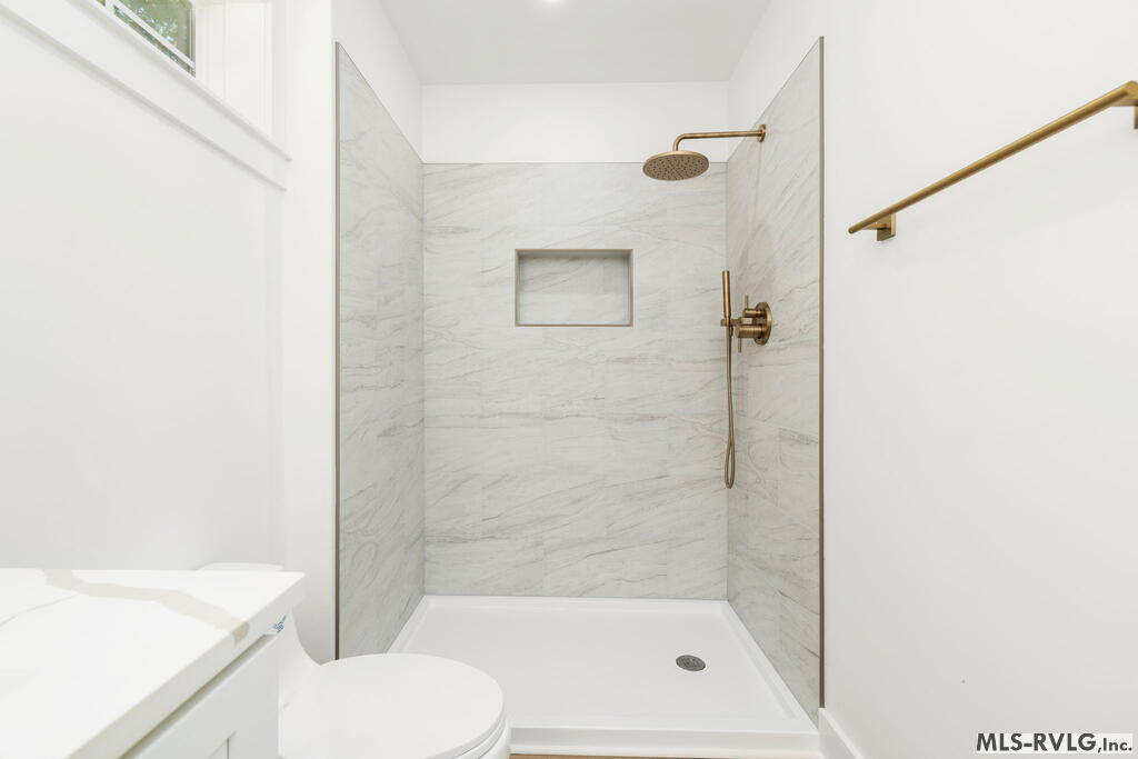 162 Marina Road Property Photo 24
