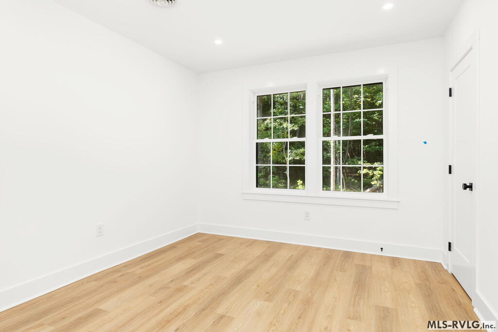 162 Marina Road Property Photo 32