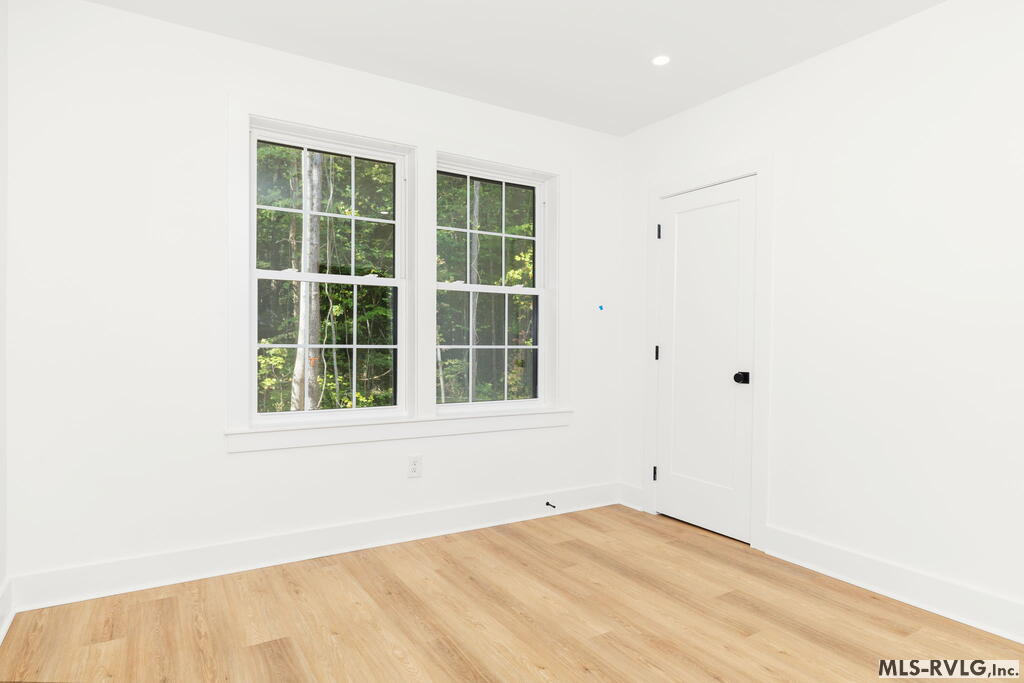 162 Marina Road Property Photo 33
