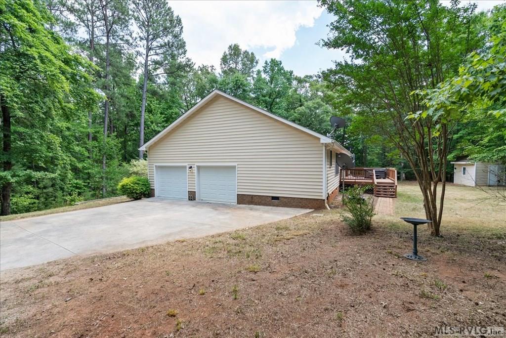 162 Country Blvd Property Photo 33