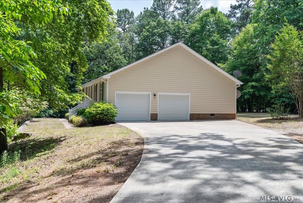 162 Country Blvd Property Photo 34