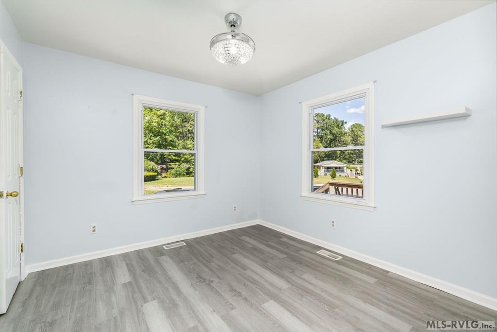 113 Parkside Ct Property Photo 11