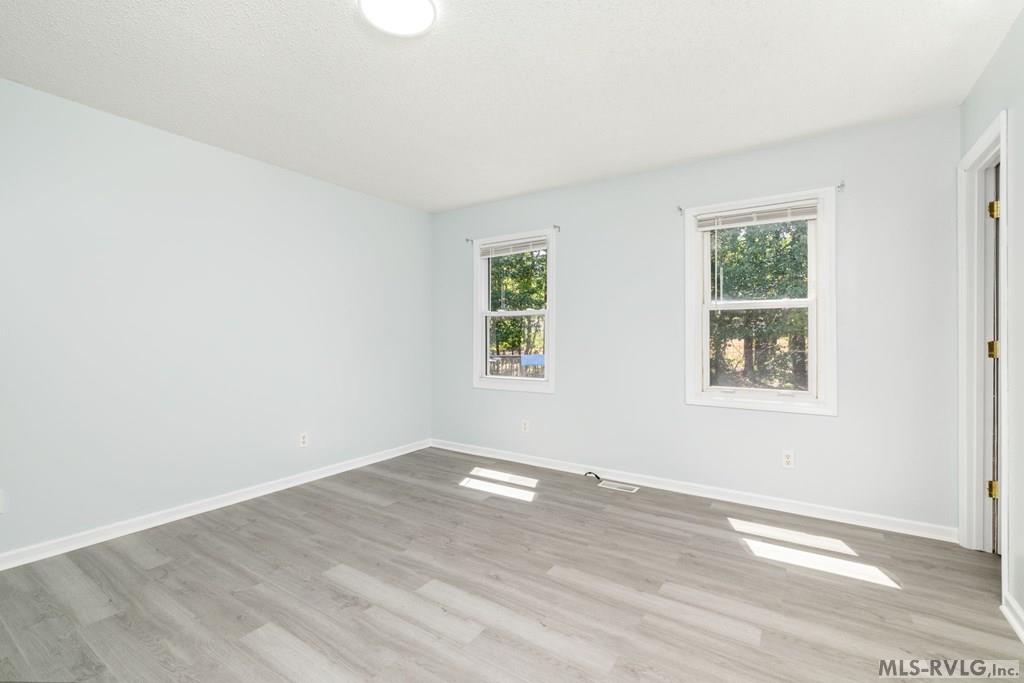113 Parkside Ct Property Photo 22