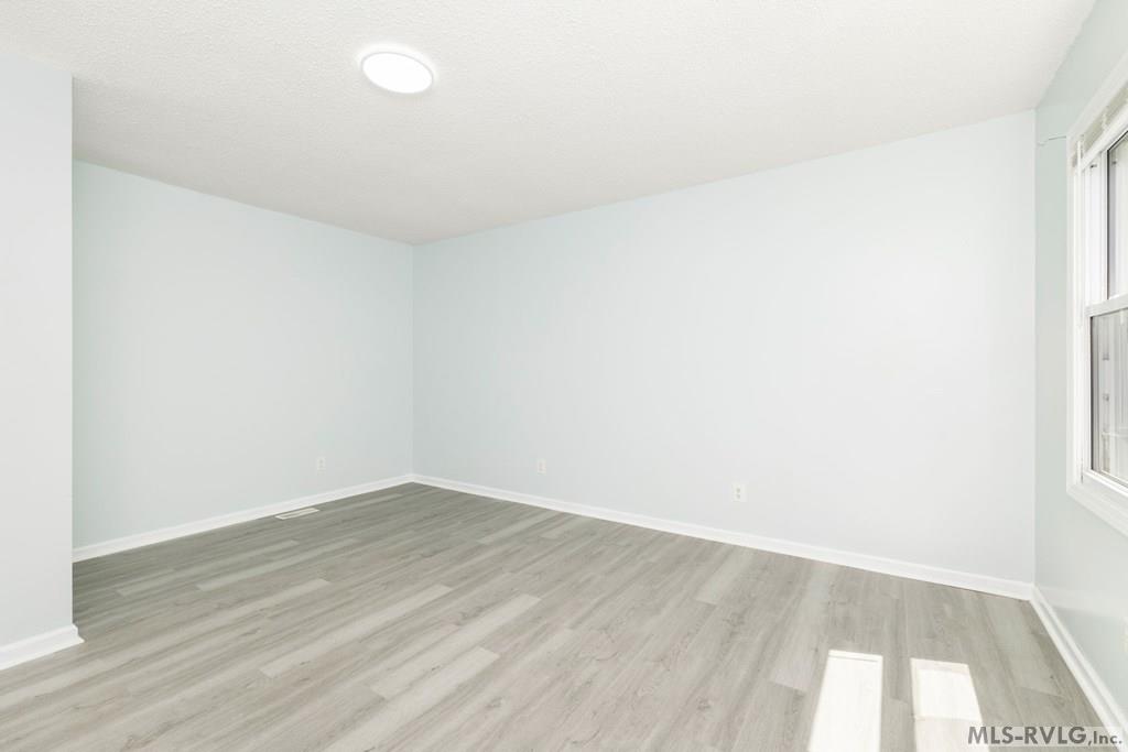 113 Parkside Ct Property Photo 24