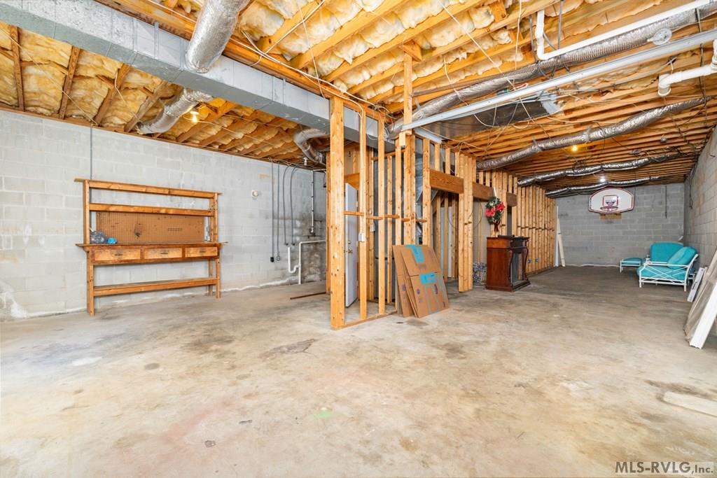 113 Parkside Ct Property Photo 27