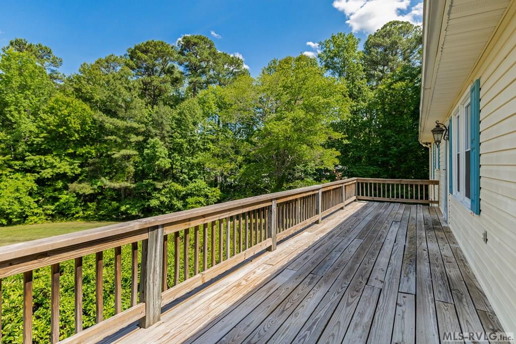 113 Parkside Ct Property Photo 36