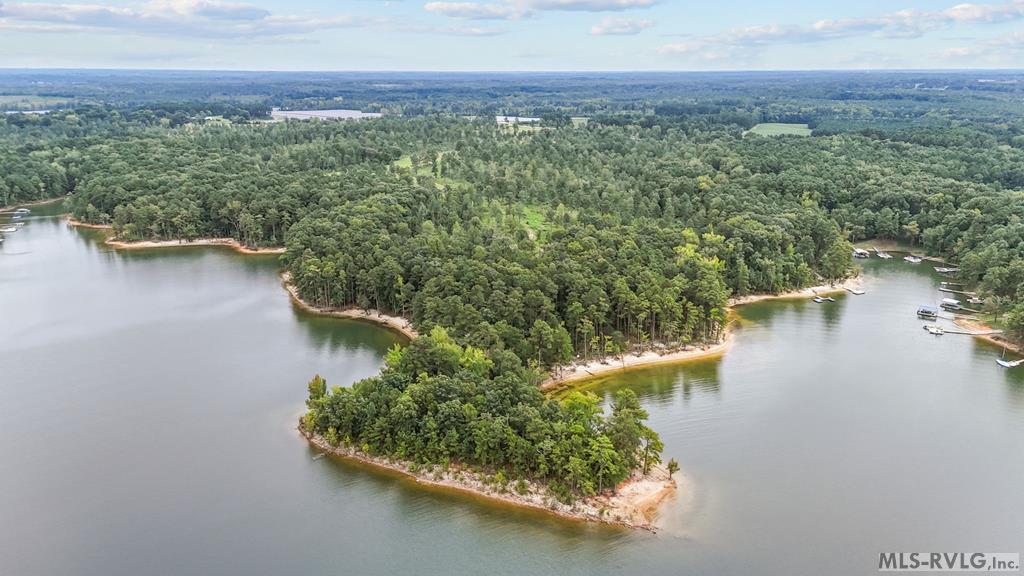 108 Shoreline Drive Property Photo 1