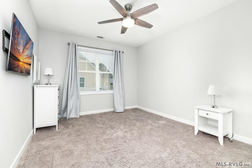 117 Rowboat Way Property Photo 27