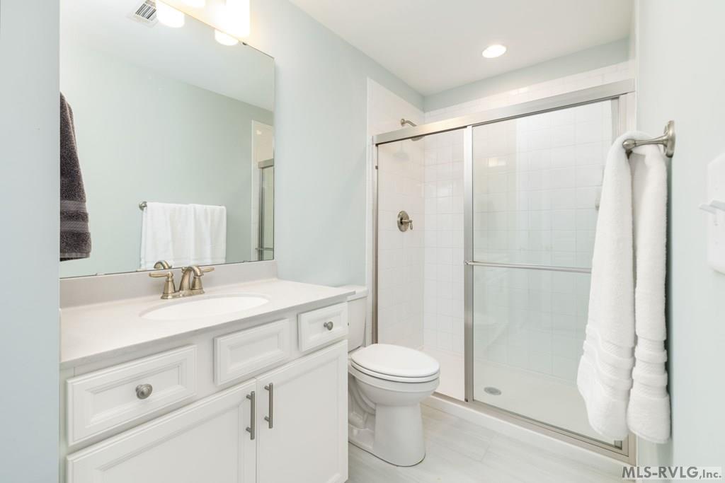 117 Rowboat Way Property Photo 33