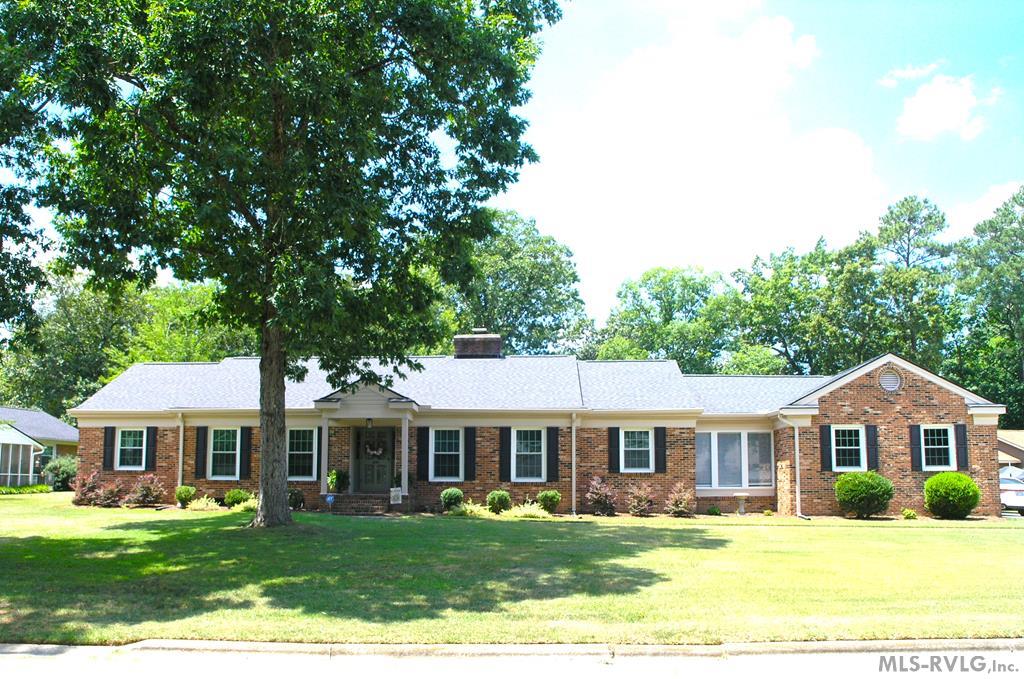 208 Hunting Ridge Road Property Photo 1