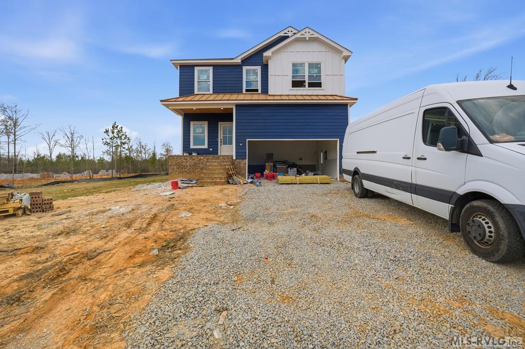 595 Ferry Landing Drive Property Photo 1