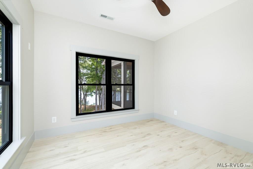 137 Syds Bluff Property Photo 35