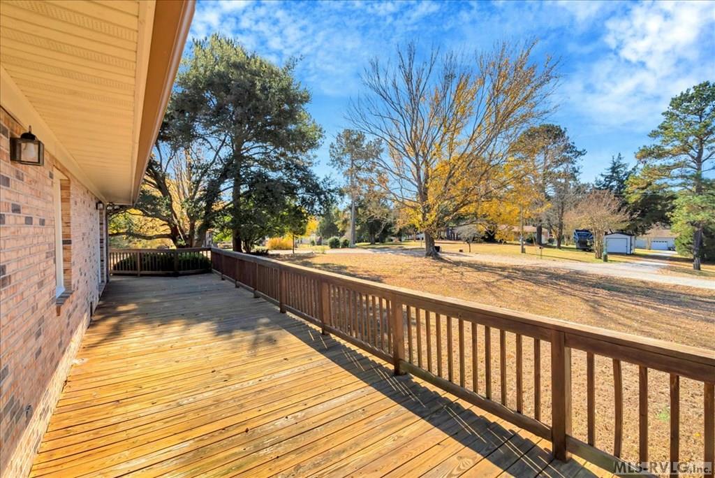 181 Stanley Drive Property Photo 18