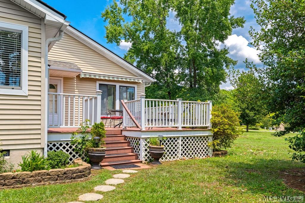 34 Poplar Dr Property Photo 9