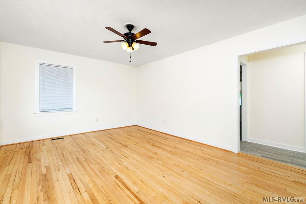 409 Americus Property Photo 5