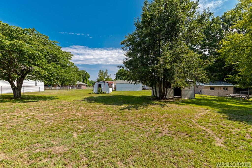 409 Americus Property Photo 10