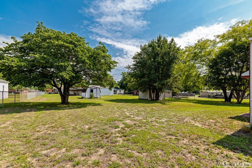 409 Americus Property Photo 11