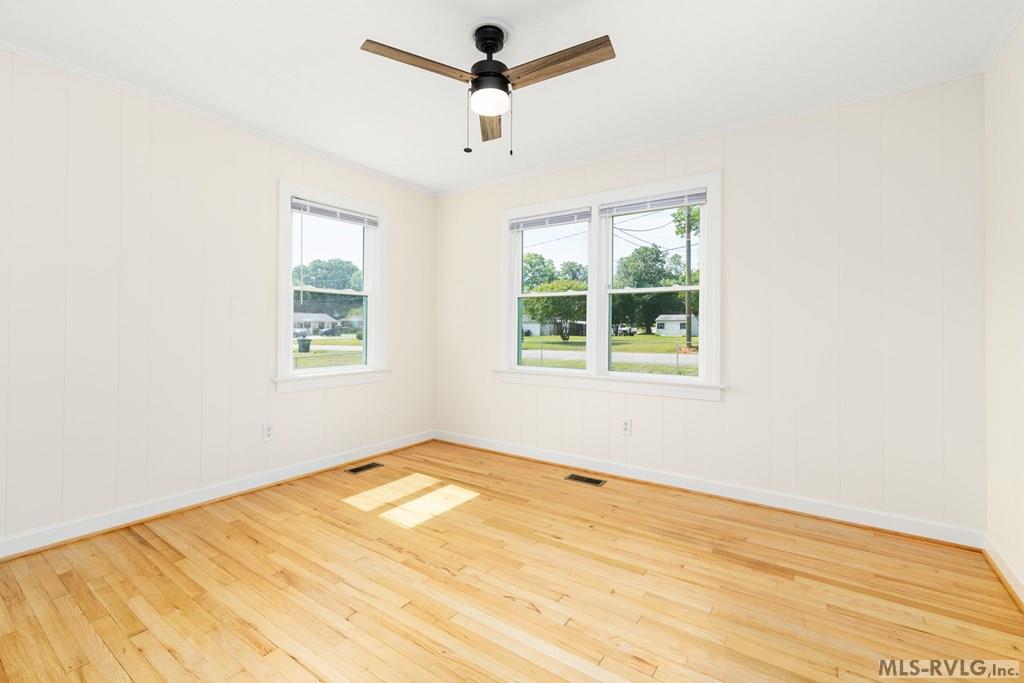 409 Americus Property Photo 13